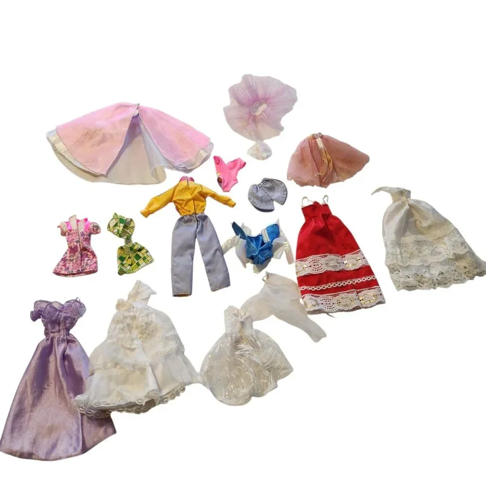 Vintage Mixed Lot Of 16 Pieces of Barbie, Clone, Handmade & Others Clothing
